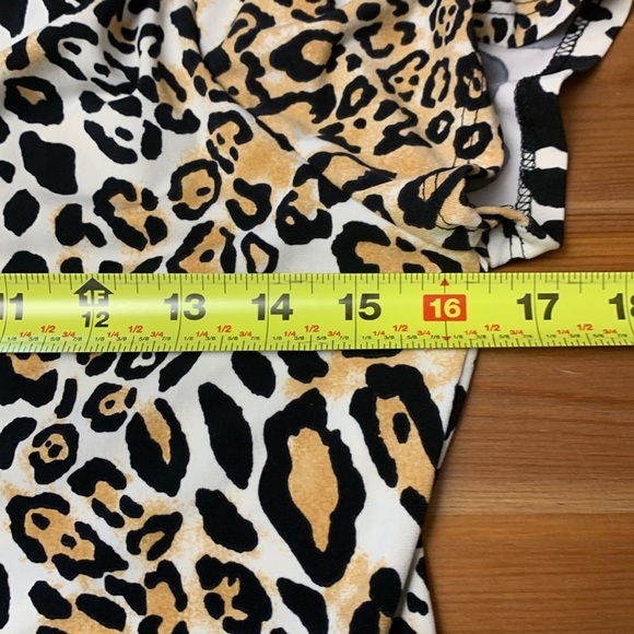 Nicola Animal Print Office Top, Stretch, 4 Season, Wrinkle Free, Easy Care - Picture 5 of 9